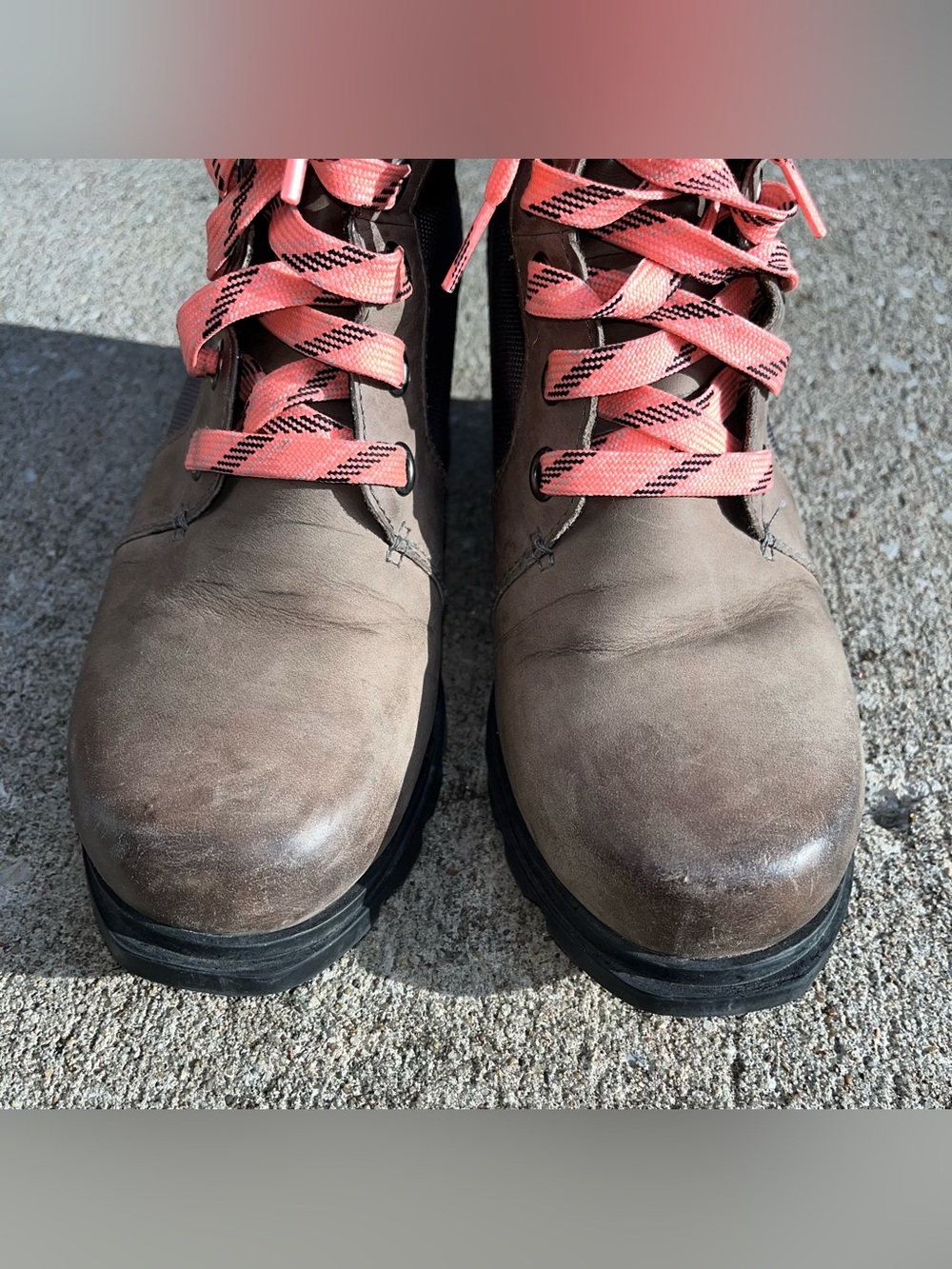 GUC SOREL Women's Joan of Arctic Wedge III Lexie Boots -Beige Leather- Size 8.5 - Picture 8 of 10
